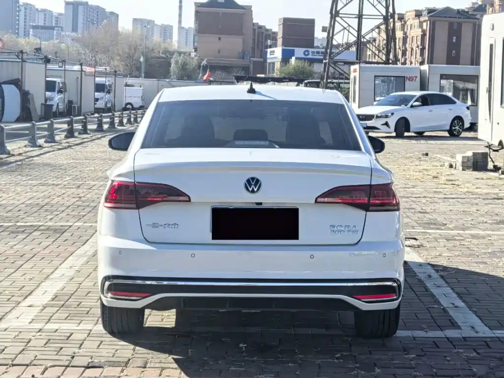 Volkswagen Bora — миниатюра 8