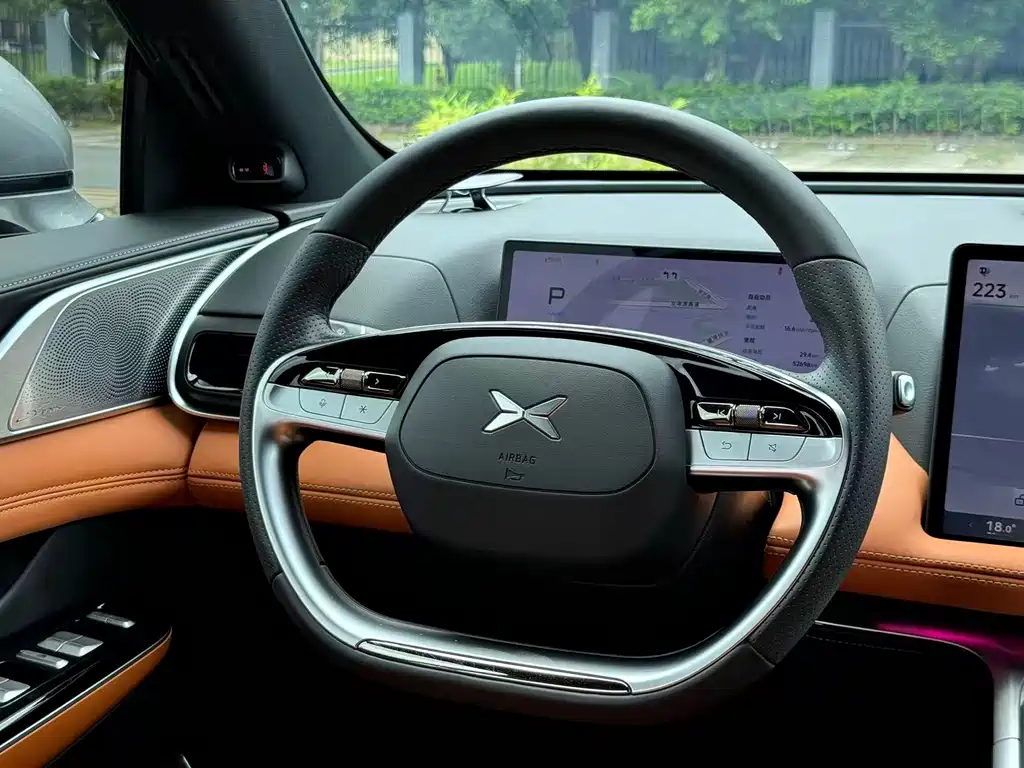 XPeng G9 — миниатюра 6