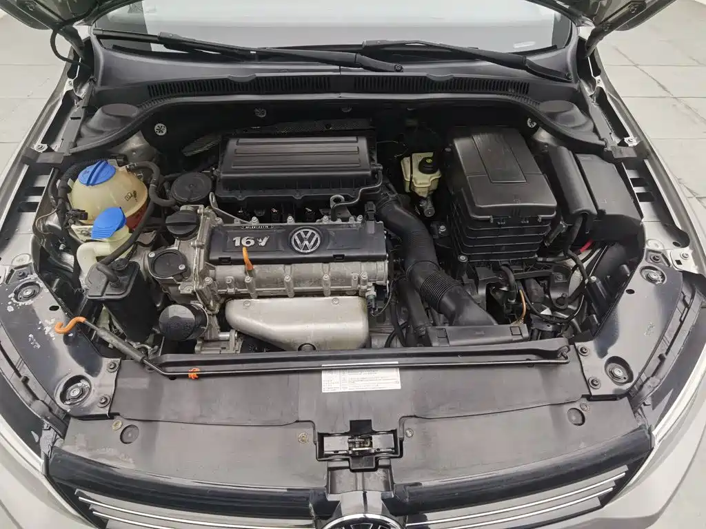 Volkswagen Sagitar — миниатюра 6