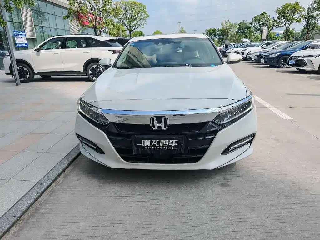 Honda Accord — миниатюра 2