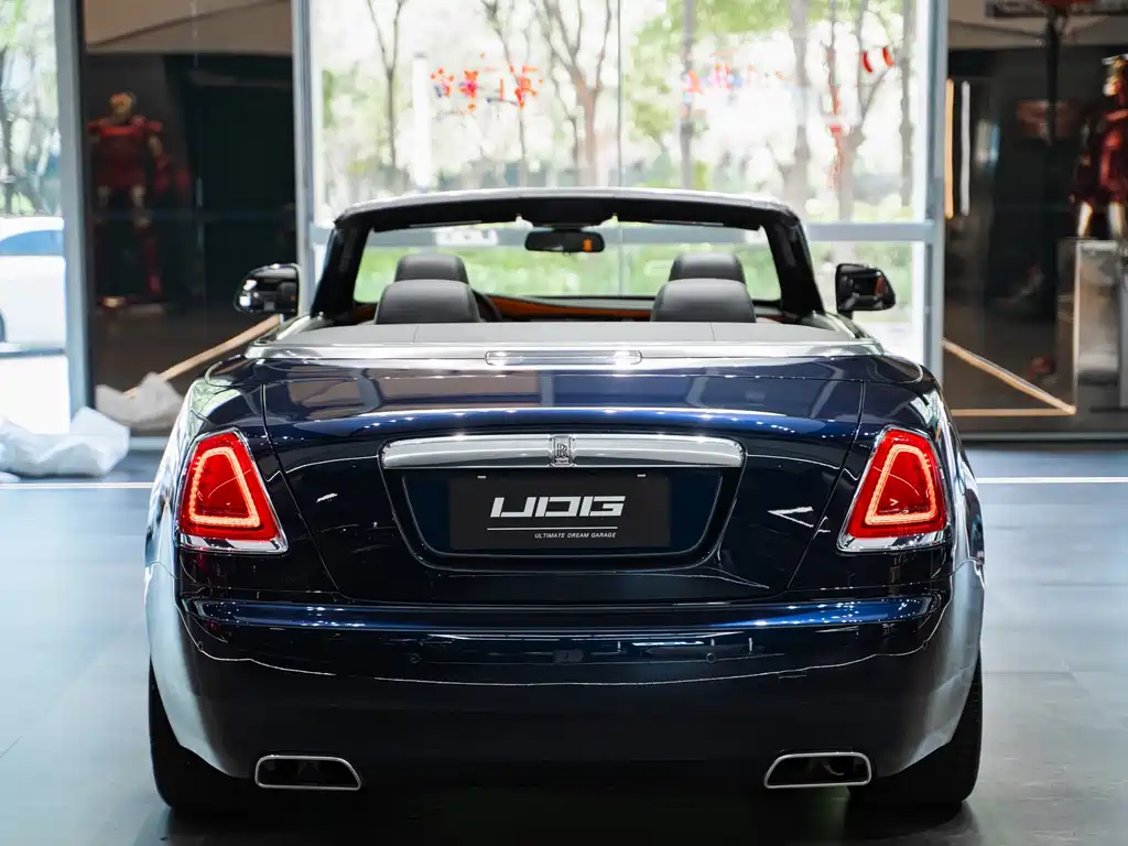 Rolls-Royce Dawn — миниатюра 8
