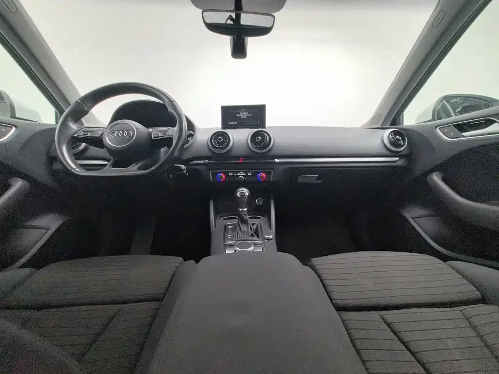 Audi A3 — миниатюра 5
