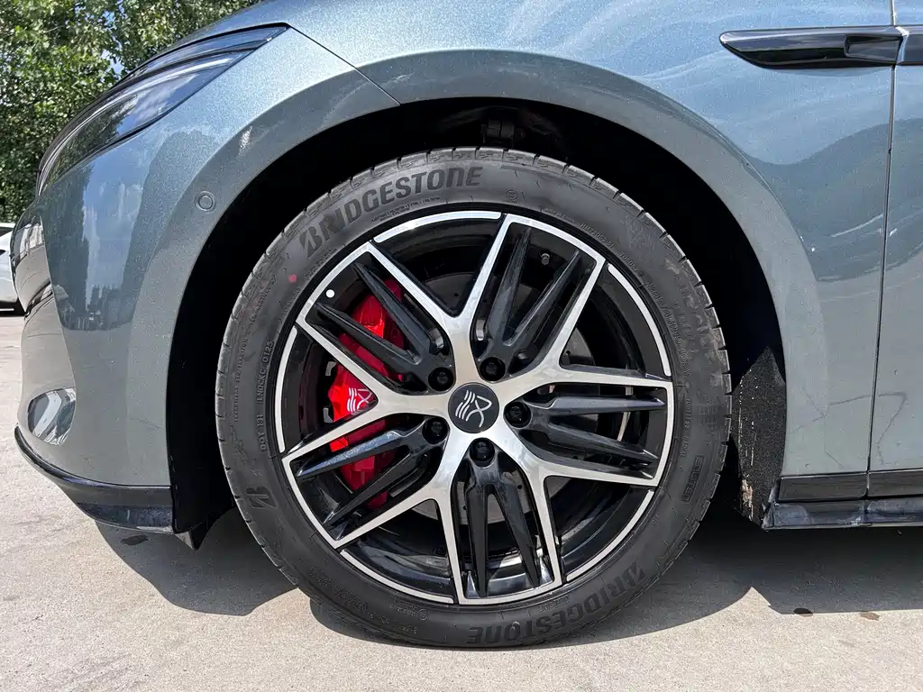BYD Хань Ли — миниатюра 12