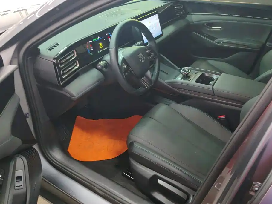 BYD Qin L — миниатюра 9