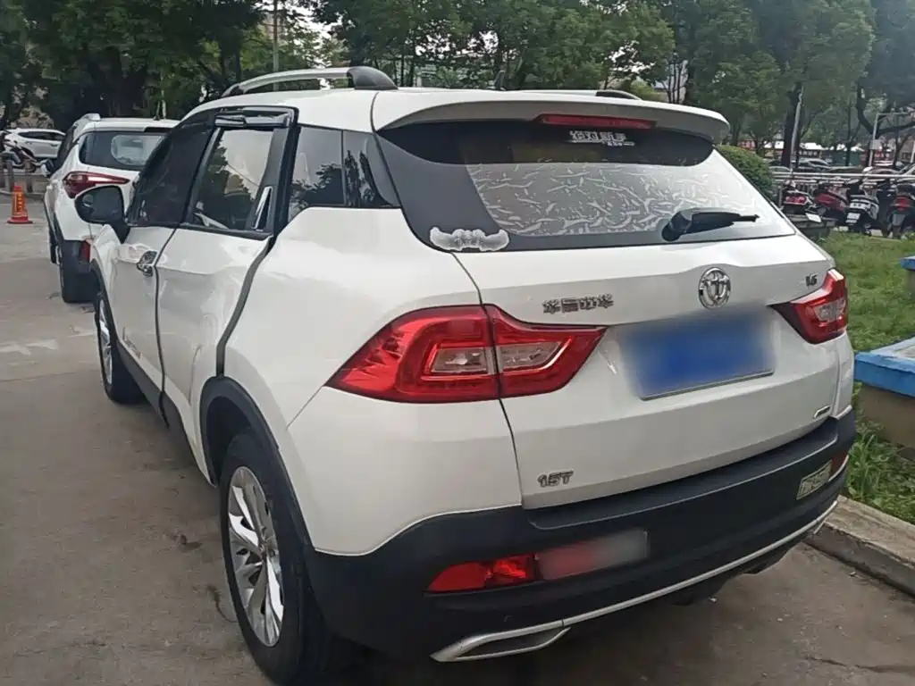 Zhonghua V3 — миниатюра 5