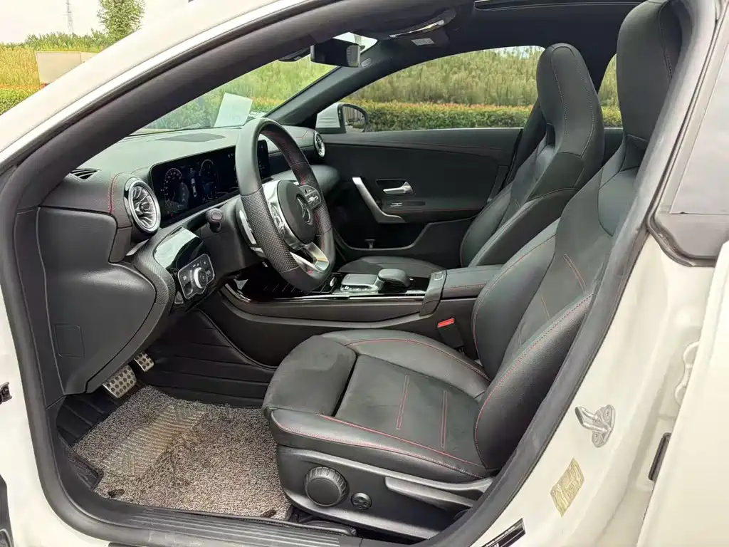 Mercedes-Benz CLA (Import) — миниатюра 4