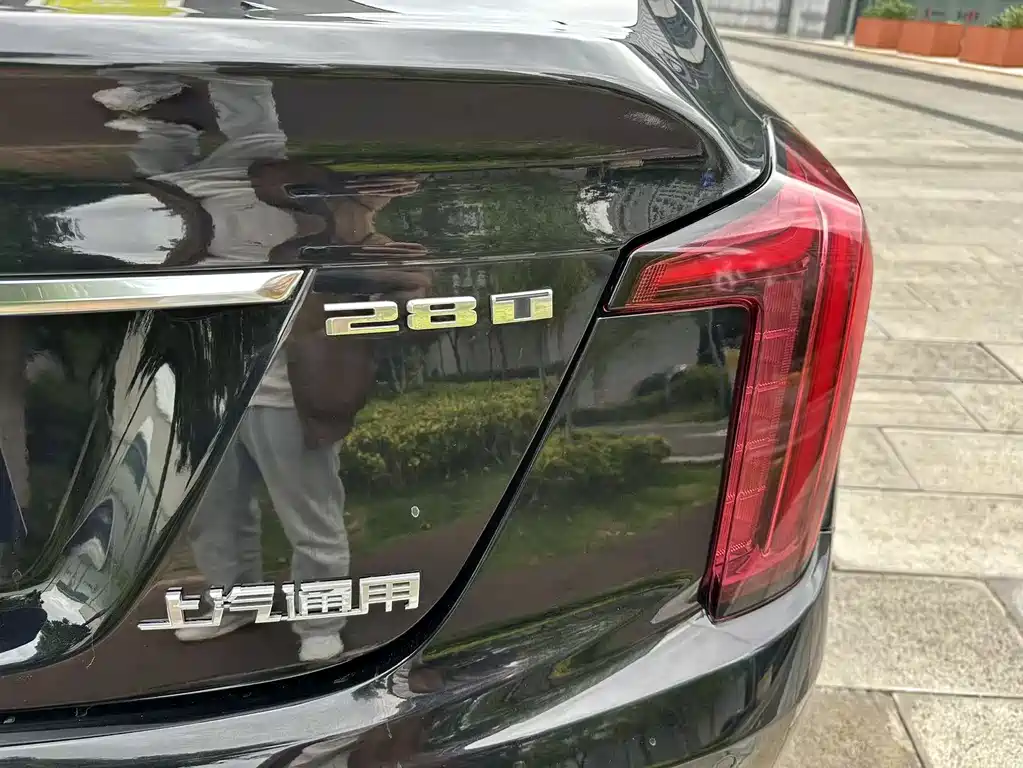 Cadillac CT5 — миниатюра 39