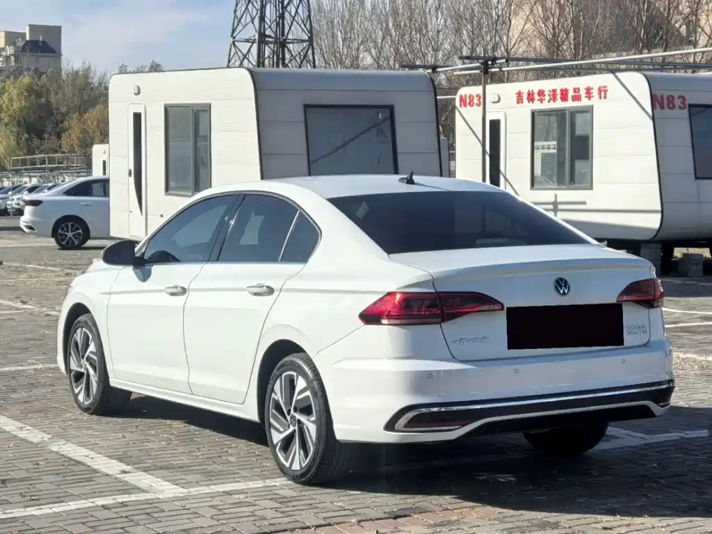 Volkswagen Bora — миниатюра 7