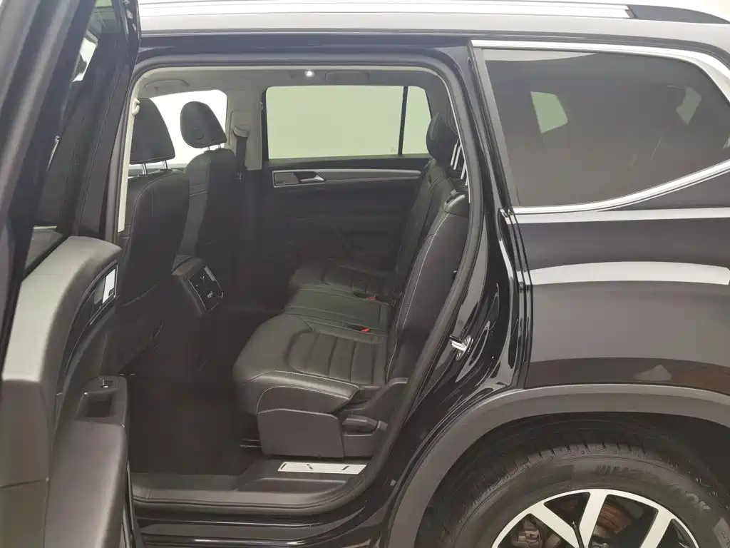 Volkswagen Teramont — миниатюра 15