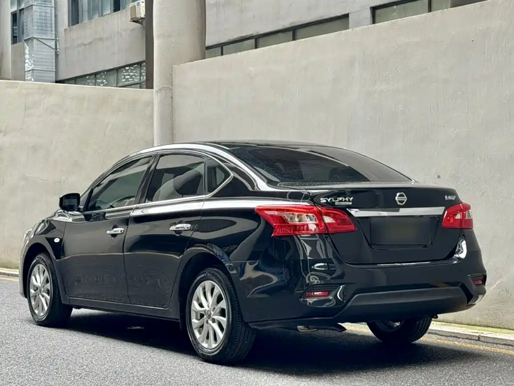 Nissan Sylphy — миниатюра 6