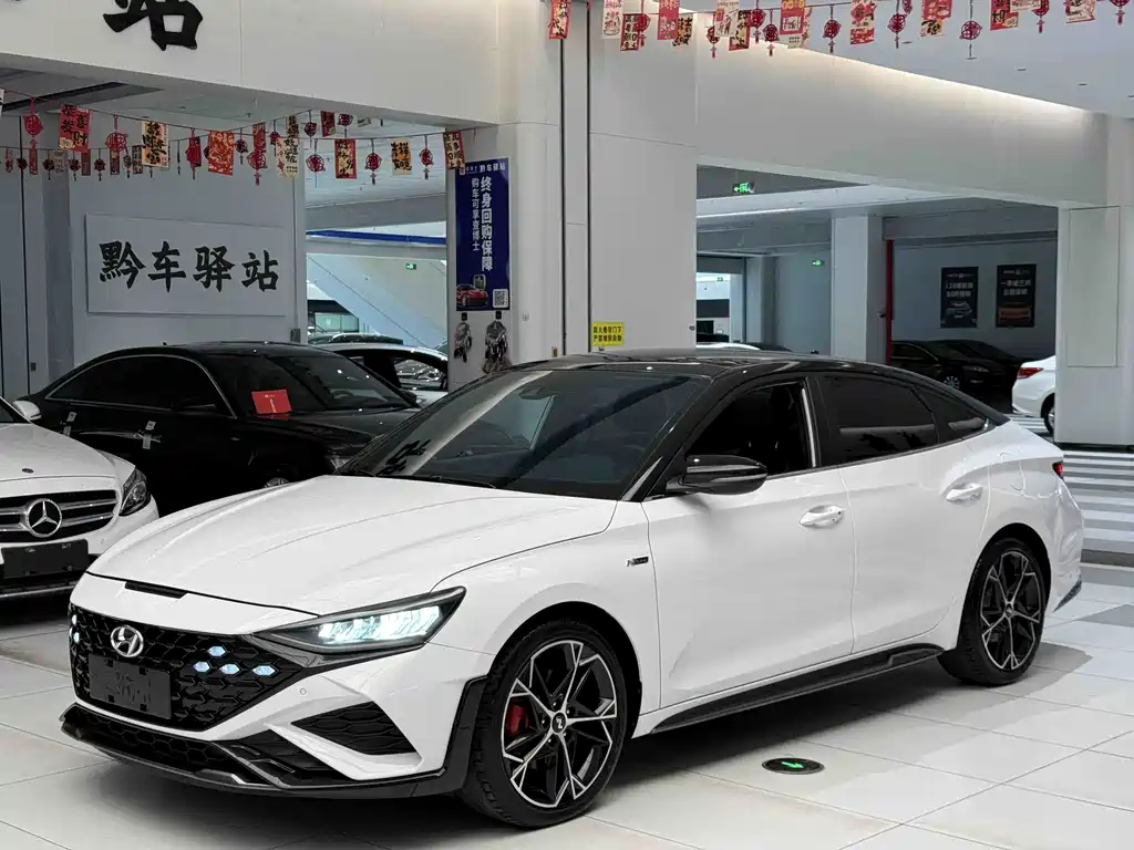 Купить Hyundai Fista
