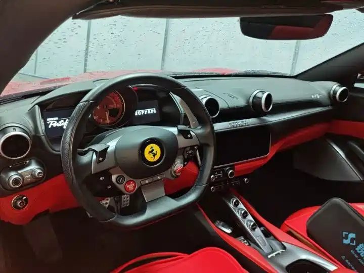 Ferrari Portofino — миниатюра 3