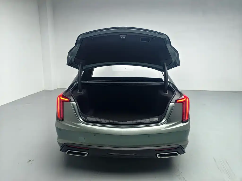 Cadillac CT5 — миниатюра 4