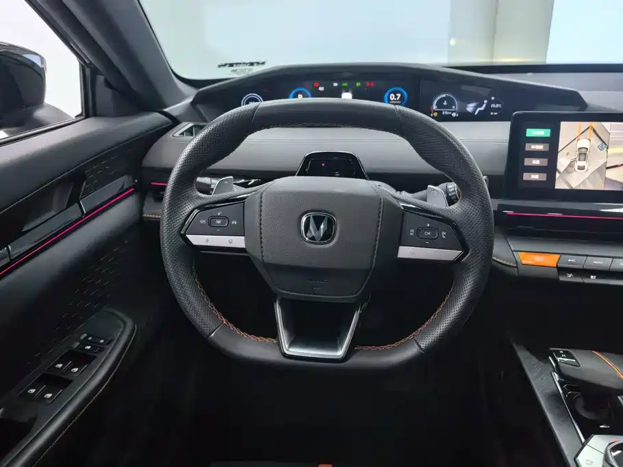 Changan UNI-V — миниатюра 15