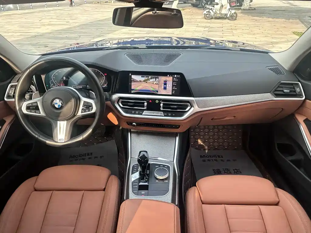 BMW 3 SERIES