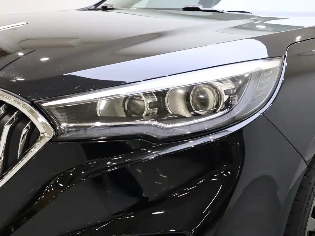 Hongqi H5 2020 1.5T DCT