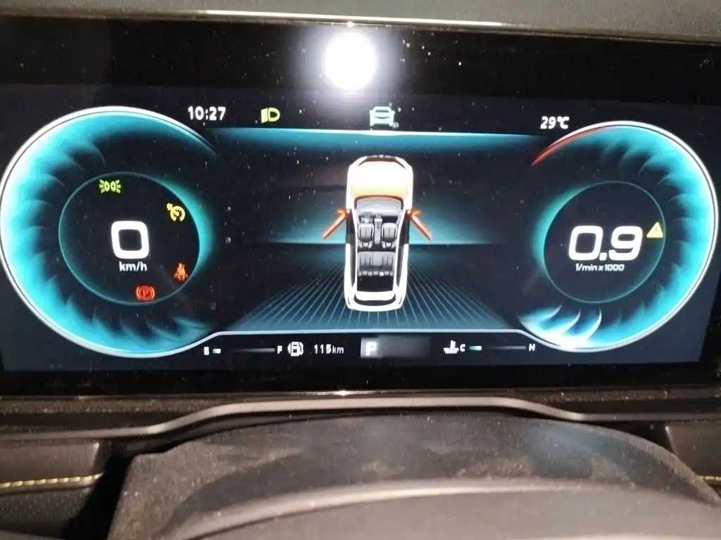 Roewe RX5 — миниатюра 4