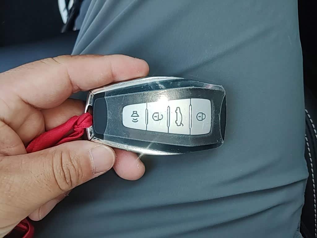 Geely Binyue 1.5 л 2025 г. Белый, пробег 1100 км