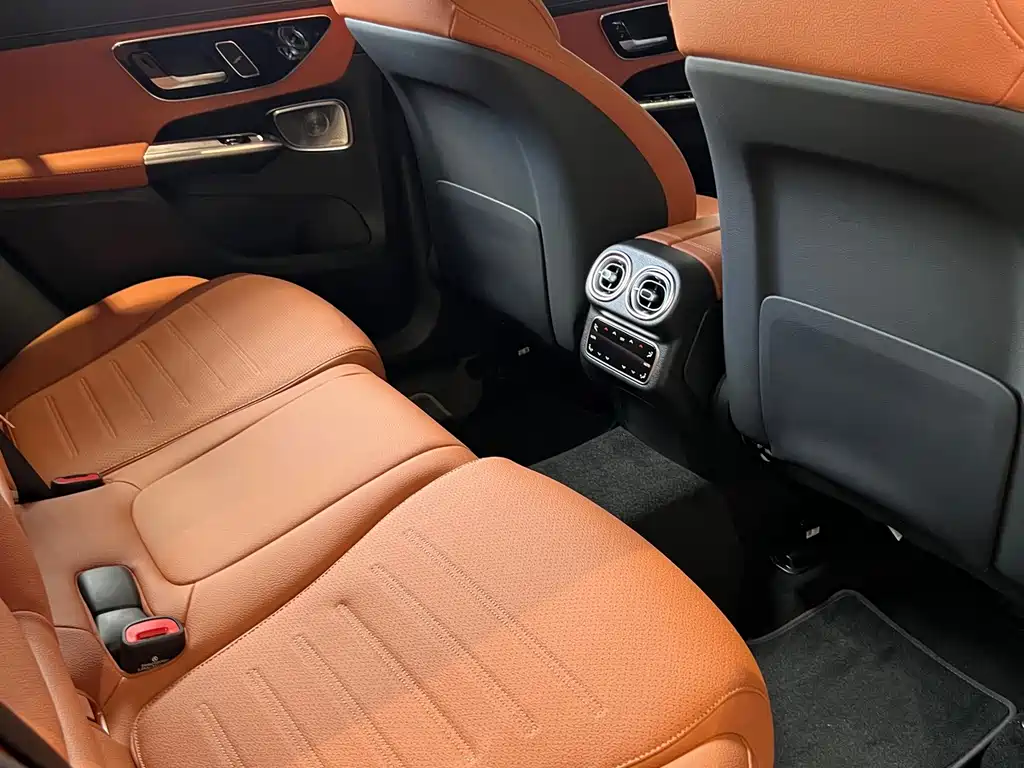 Mercedes-Benz GLC — миниатюра 7