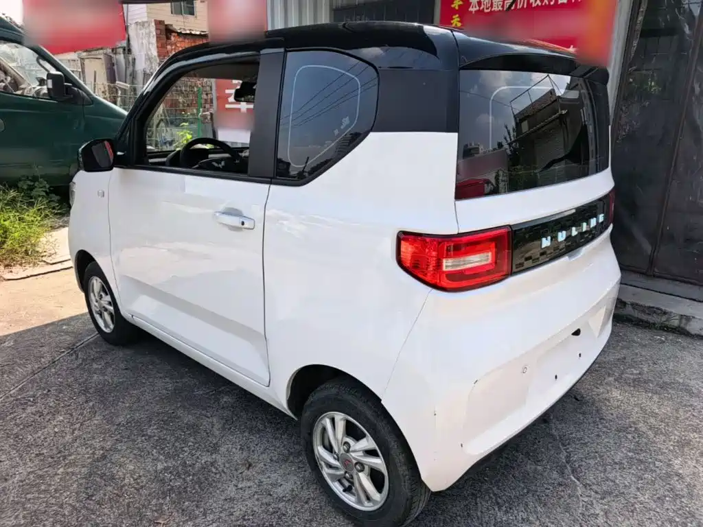 Wuling MINIEV — миниатюра 5