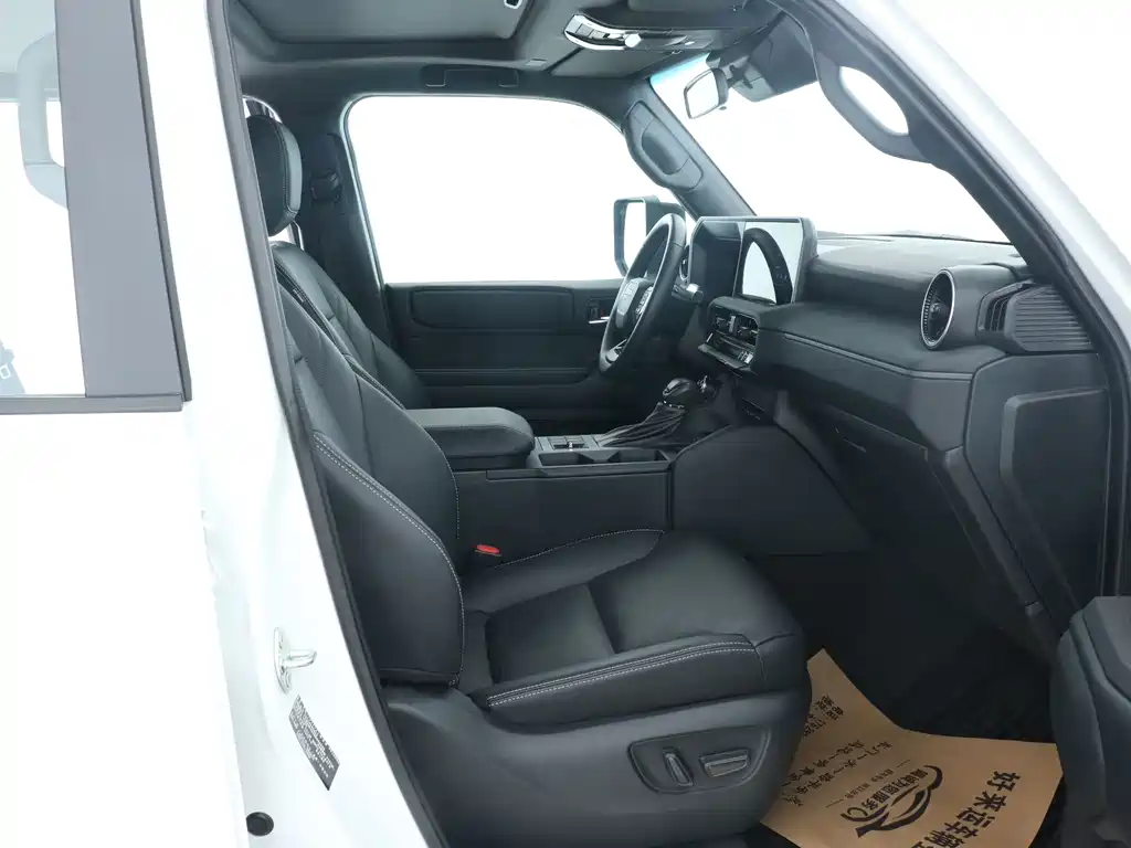 Toyota Prado — миниатюра 7