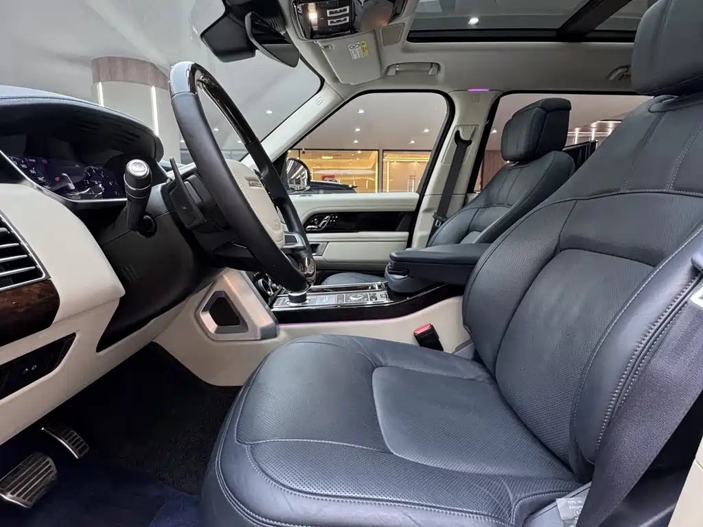 Land Rover Range Rover — миниатюра 13