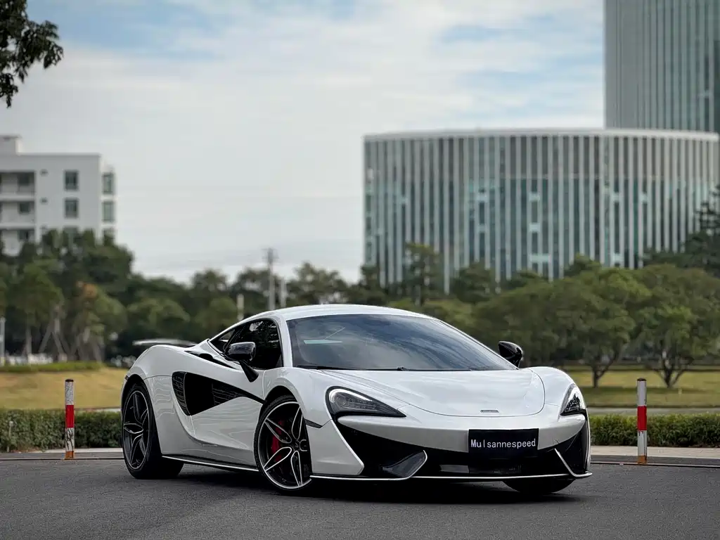 MCLAREN 570