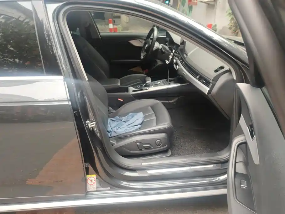 Audi A4 (Import) — миниатюра 8