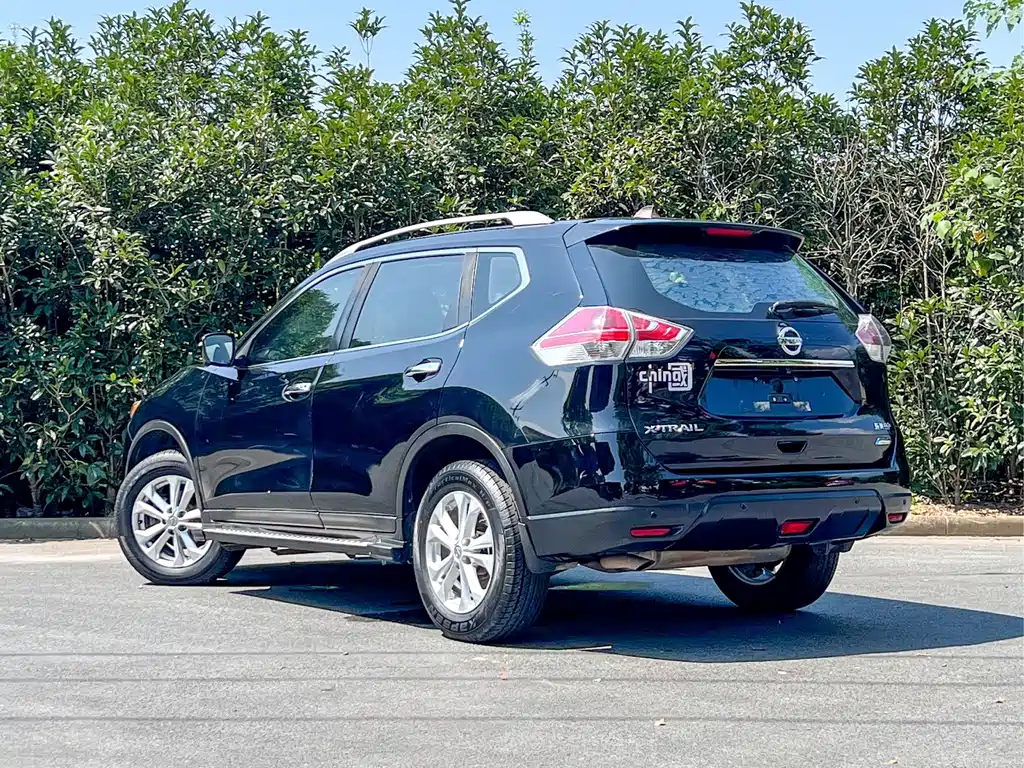Nissan X-Trail — миниатюра 5