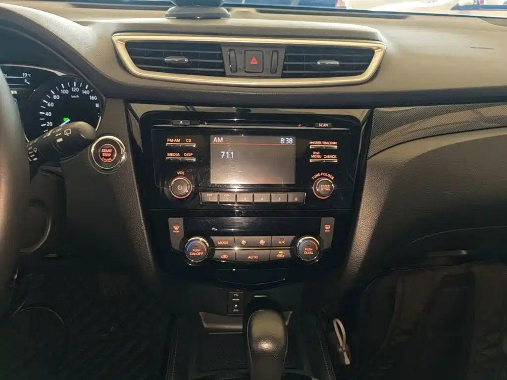 Nissan X-Trail — миниатюра 13