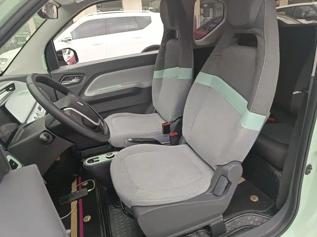 Wuling MINIEV — миниатюра 15
