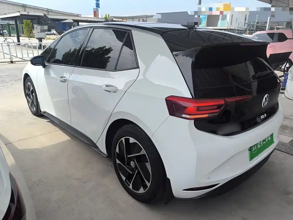Volkswagen ID.3 — миниатюра 5