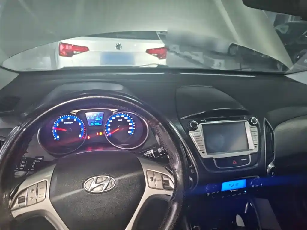 Hyundai ix35 — миниатюра 10