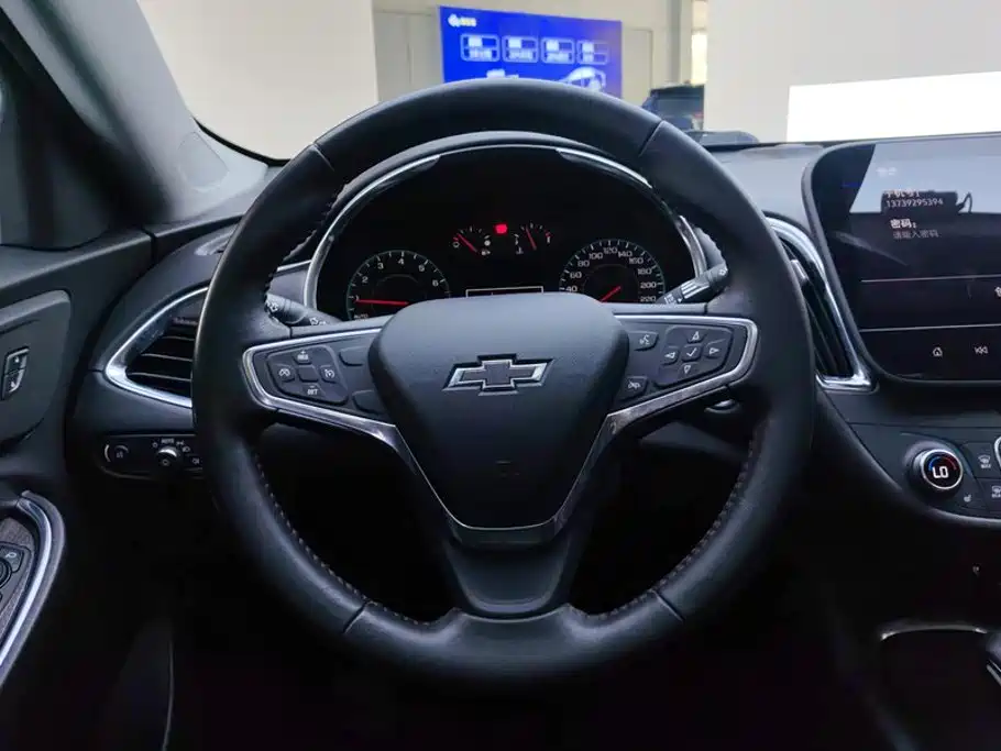 Chevrolet Malibu XL — миниатюра 15