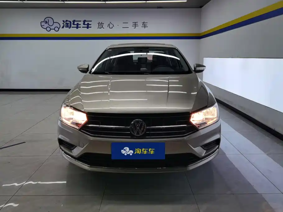 Volkswagen Bora — миниатюра 2