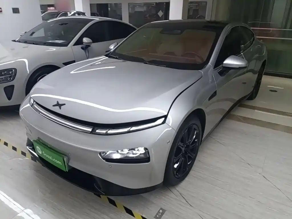 XPeng P7 — миниатюра 2