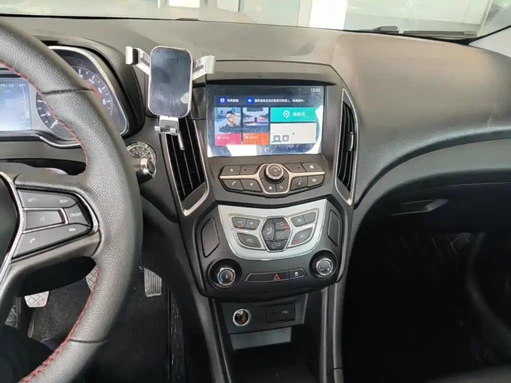 Chery Arrizo 5 — миниатюра 13