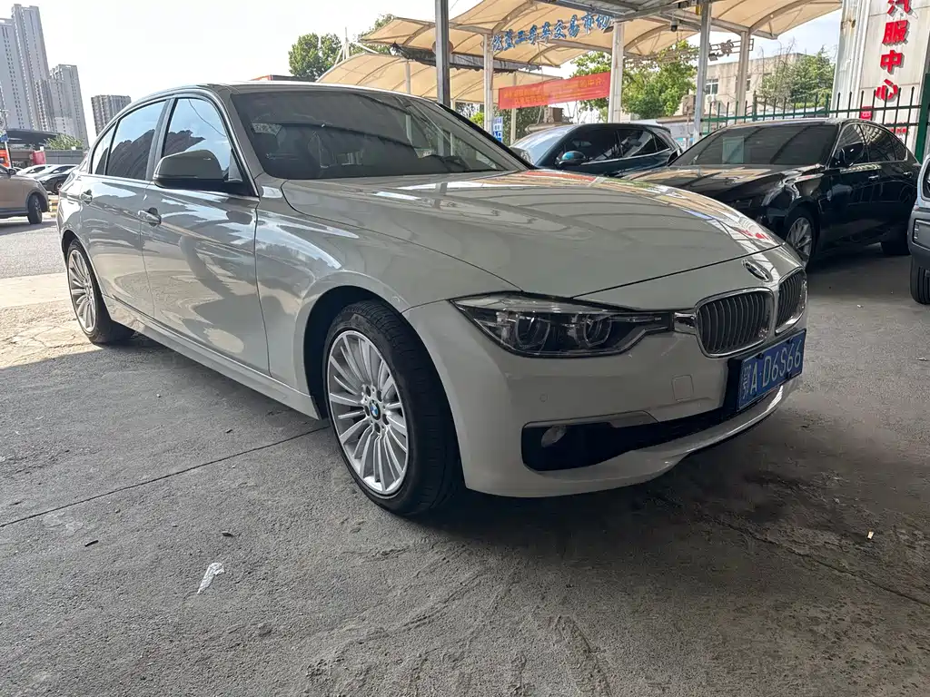 BMW 3 Series — миниатюра 3