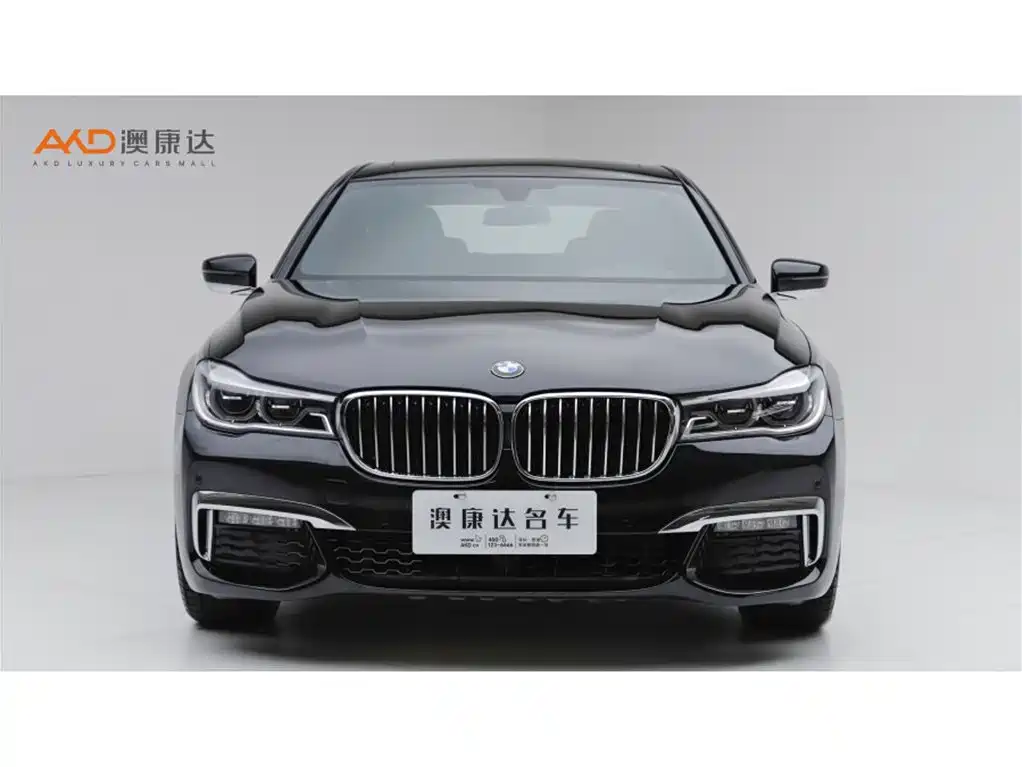 BMW 7 Series — миниатюра 2