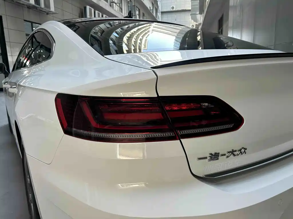 Volkswagen CC — миниатюра 11