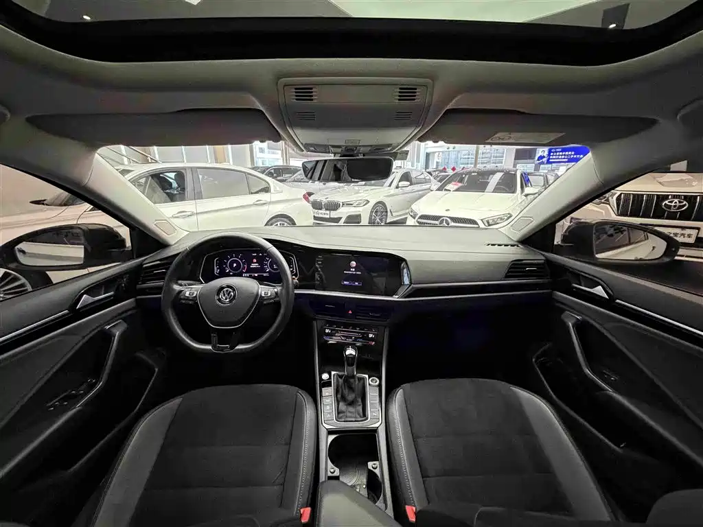 Volkswagen Sagitar — миниатюра 13