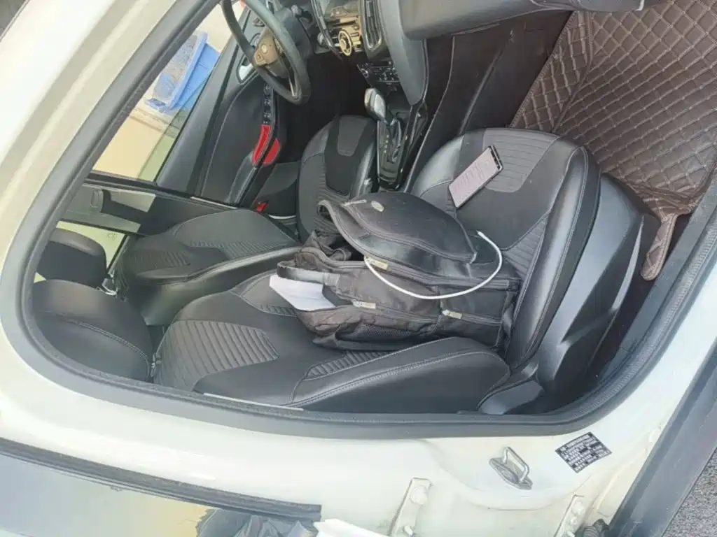 Ford Focus — миниатюра 25