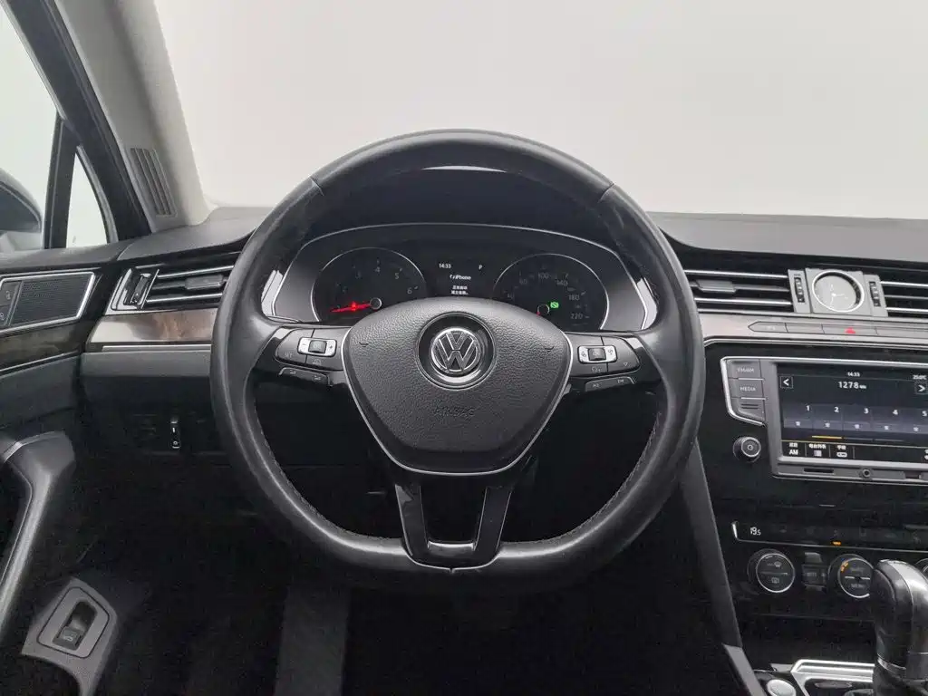 Volkswagen Magotan — миниатюра 11