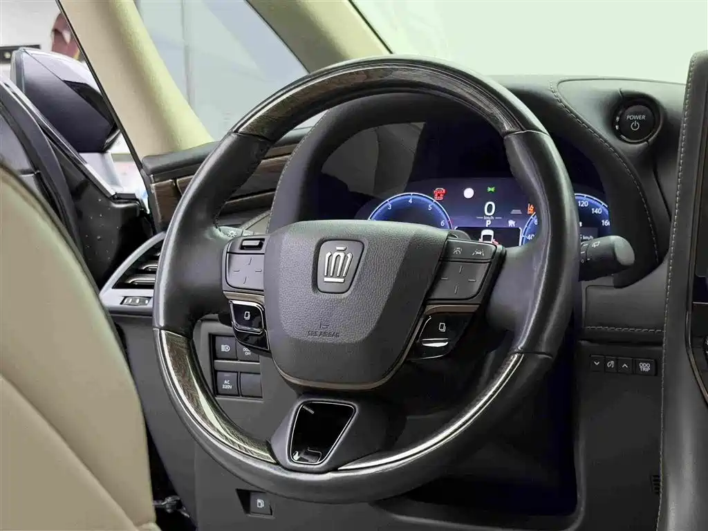 Toyota Vellfire — миниатюра 13