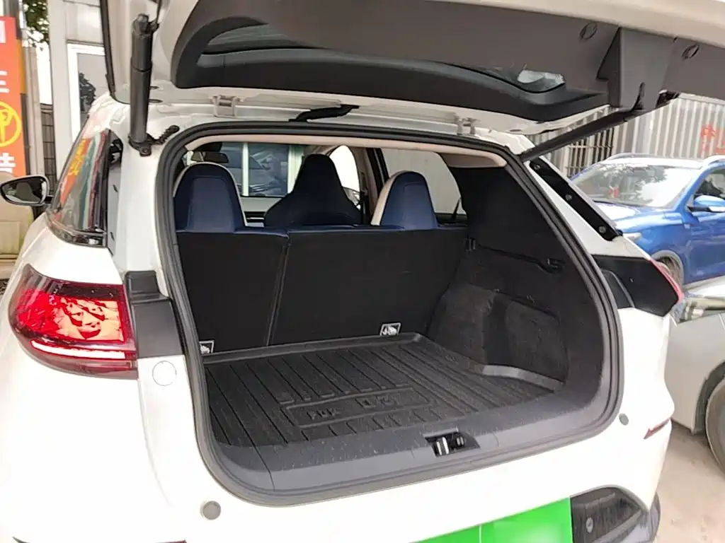 XPeng G3 — миниатюра 19