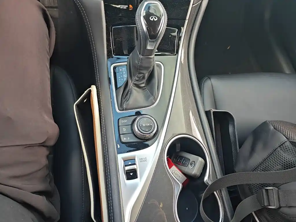 Infiniti Q50L — миниатюра 14