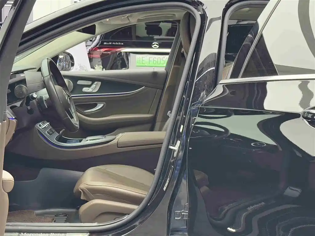 Mercedes-Benz E-Class E 2022 E 300 L Luxury