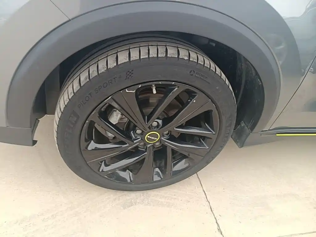 Roewe RX5 — миниатюра 23