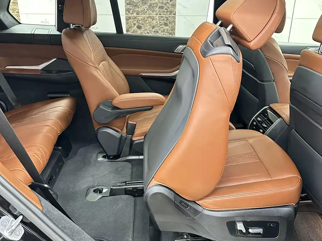 BMW X7 — миниатюра 15