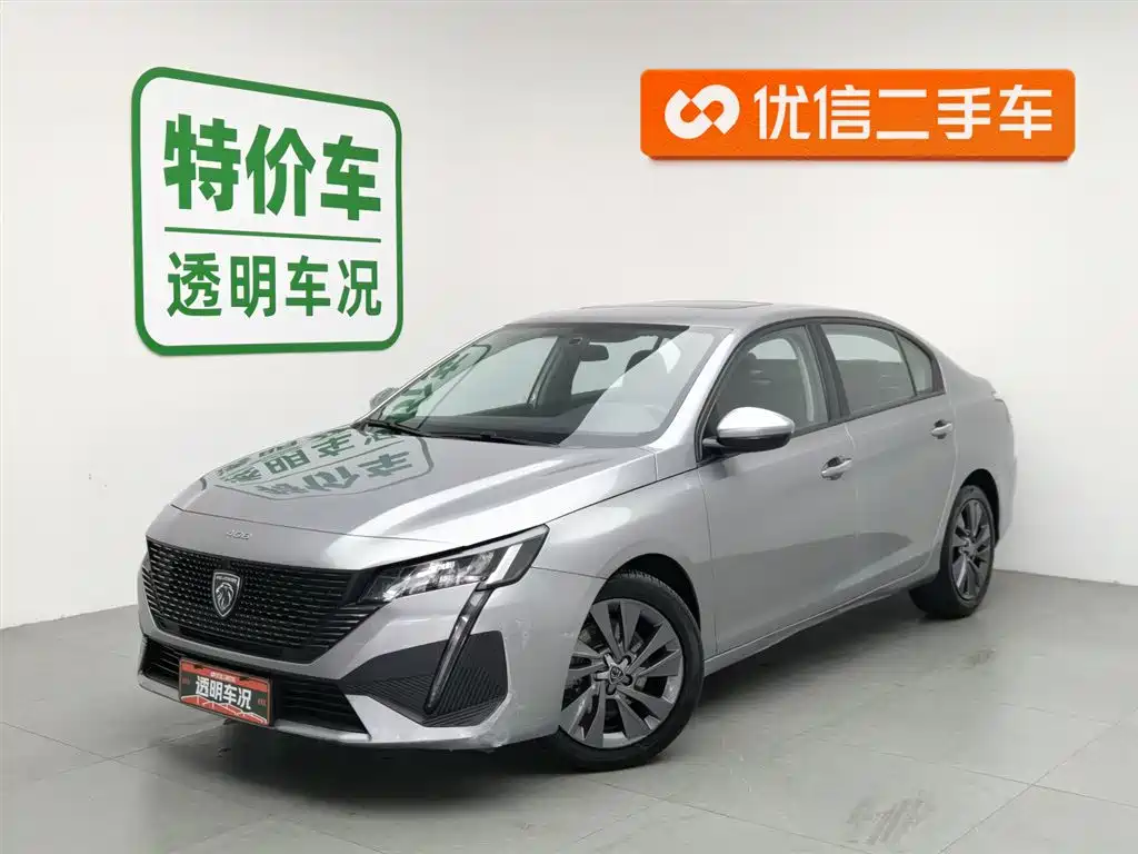 Peugeot 408 2022